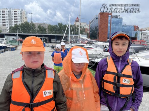 2025_07_03_154301 Полосатый жираф Алик ОганесянА ВяткинД БулатовИ